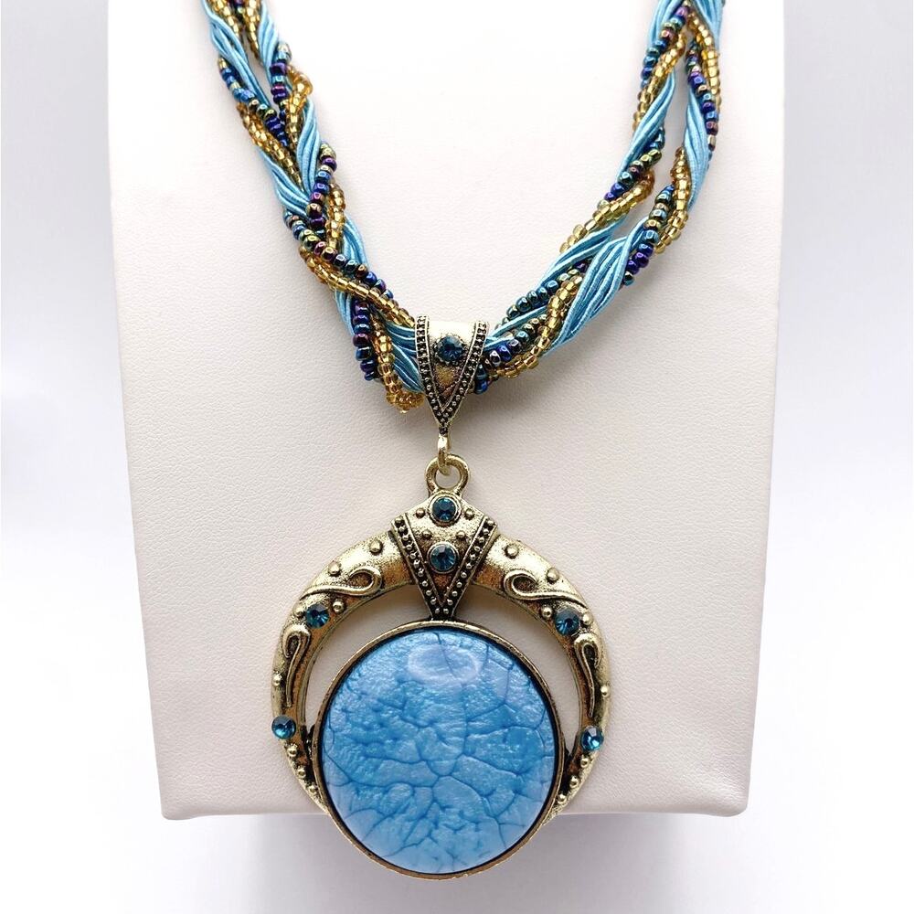 Beautiful Blue Turquoise Tone Necklace and Bracelet Combo